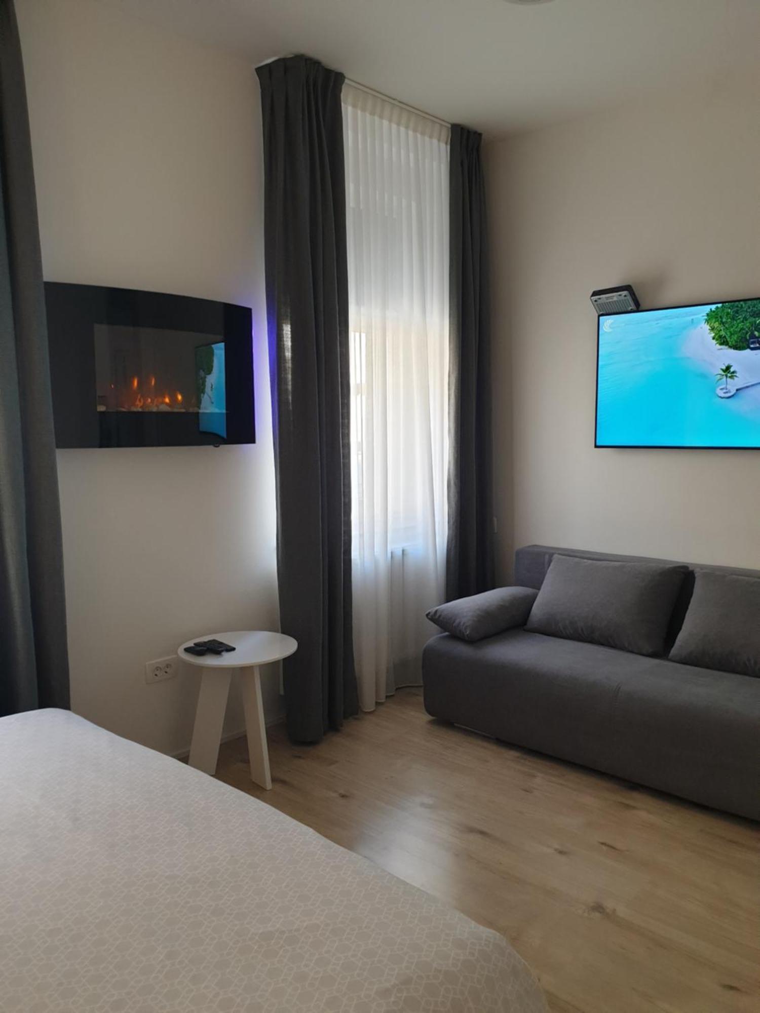 City Center Main Square Apartments 萨格勒布 外观 照片